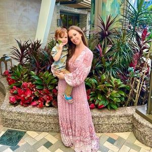 Meet your Posher, Becca